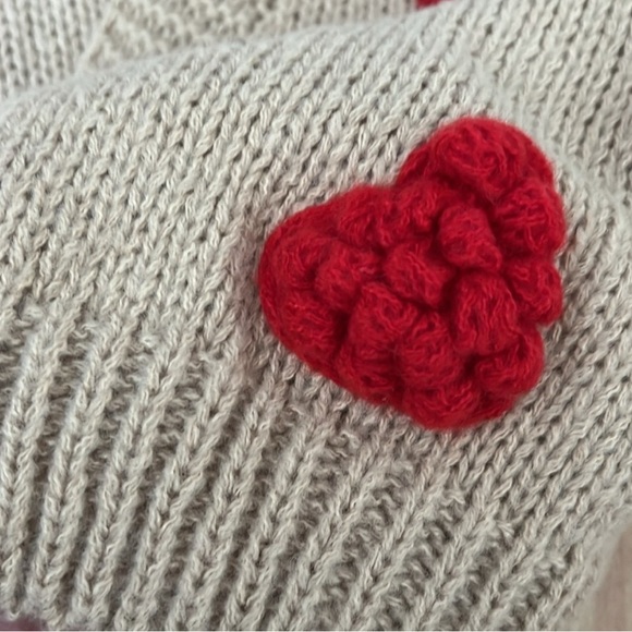 Luna Iva Open Front Cardigan with Knit Hearts - Picture 5 of 6